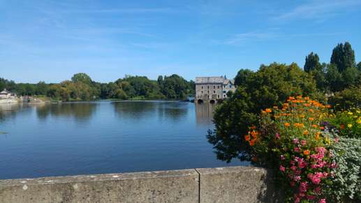 Added a photo to a location