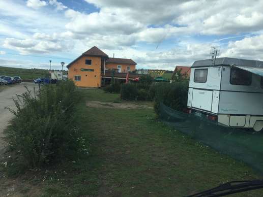 Een foto toegevoegd aan een locatie