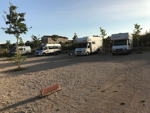 Einem Ort wurde ein Foto hinzugefügt