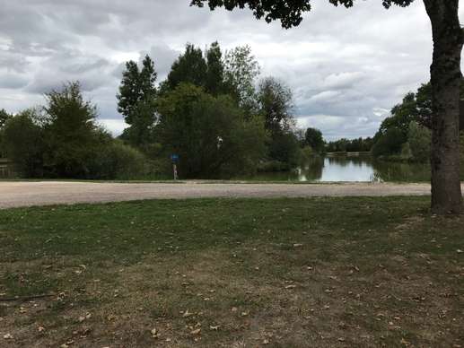 Einem Ort wurde ein Foto hinzugefügt