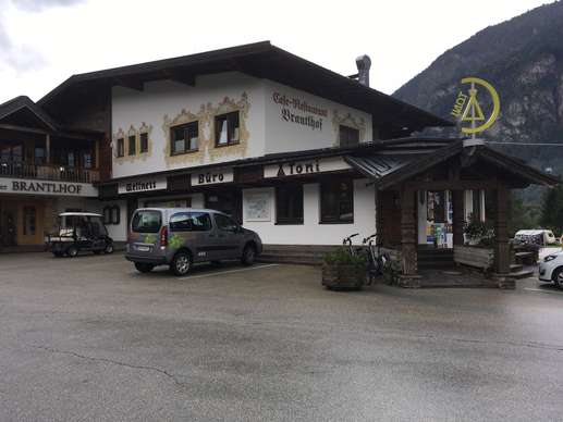 Einem Ort wurde ein Foto hinzugefügt