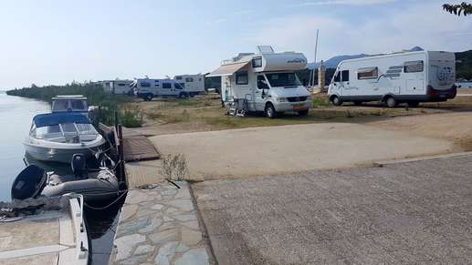 Ajout d'une photo à un emplacement