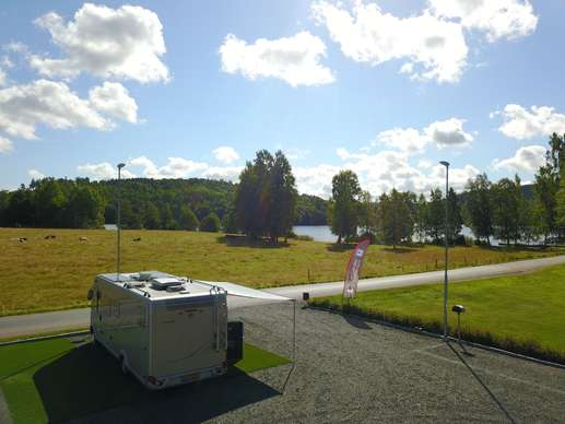 Added a photo to a location