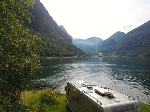 Added a photo to a location