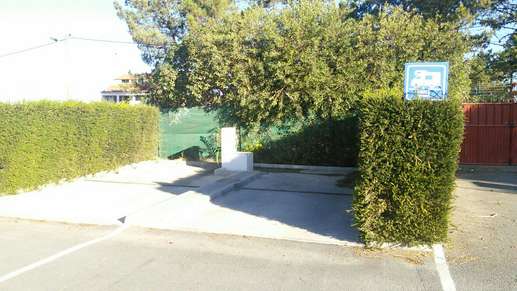 Added a photo to a location