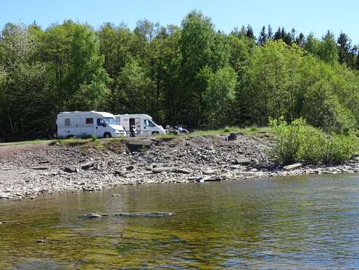 Added a photo to a location