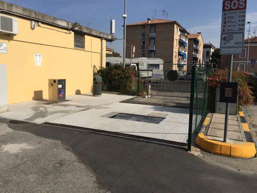 Added a photo to a location