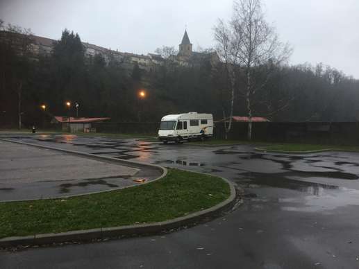 Einem Ort wurde ein Foto hinzugefügt
