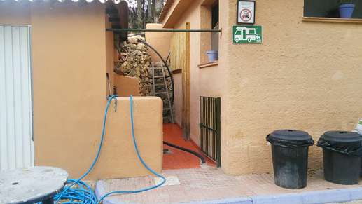 Added a photo to a location
