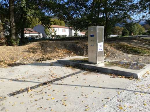 Added a photo to a location