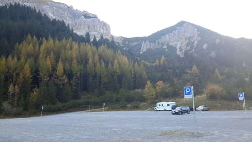 Einem Ort wurde ein Foto hinzugefügt