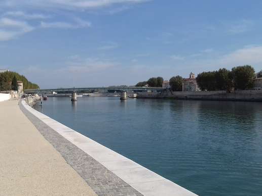Added a photo to a location