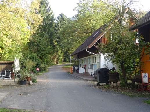Einem Ort wurde ein Foto hinzugefügt