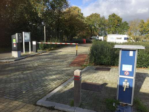 Einem Ort wurde ein Foto hinzugefügt