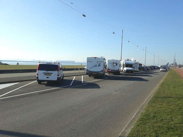 Parking Camperlocatie Emmaboulevard
