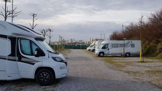 Een foto toegevoegd aan een locatie