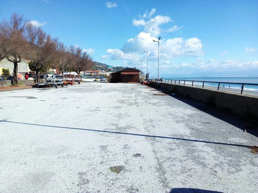 Aggiunta una foto a una posizione
