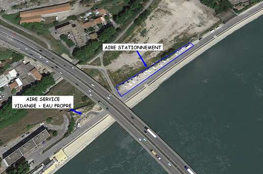 Een foto toegevoegd aan een locatie