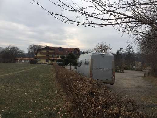 Einem Ort wurde ein Foto hinzugefügt