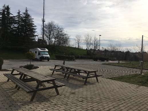 Added a photo to a location