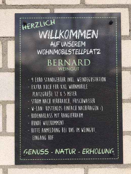Einem Ort wurde ein Foto hinzugefügt