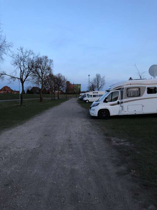 Einem Ort wurde ein Foto hinzugefügt