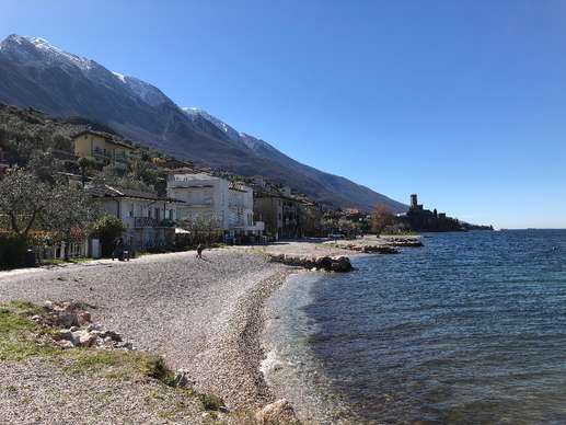 Added a photo to a location