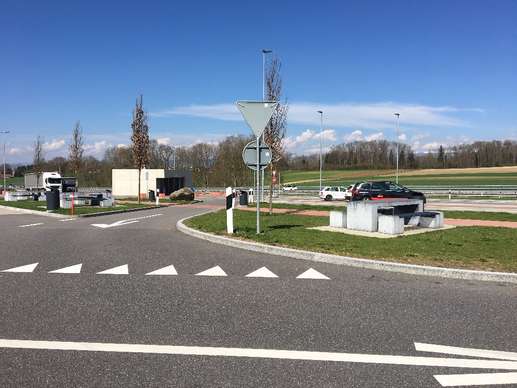 Added a photo to a location