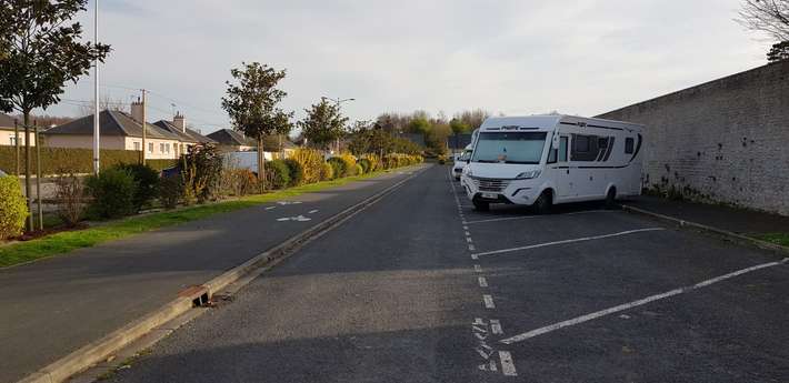 Parking Trebucien