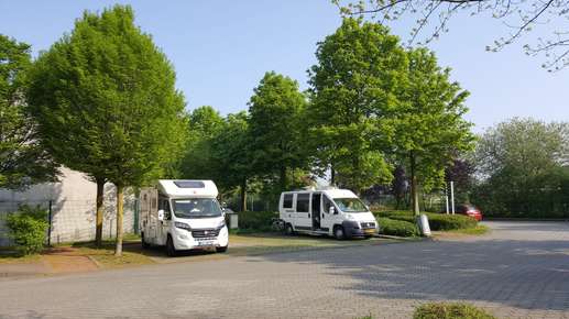 Einem Ort wurde ein Foto hinzugefügt
