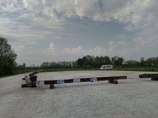 Een foto toegevoegd aan een locatie