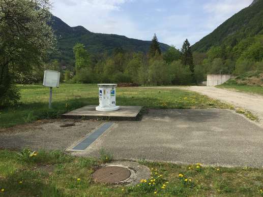 Added a photo to a location