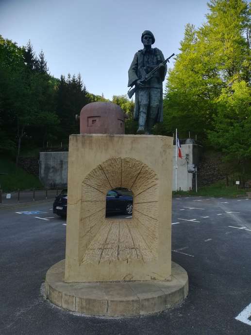 Einem Ort wurde ein Foto hinzugefügt