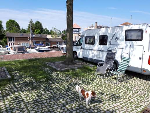 Een foto toegevoegd aan een locatie