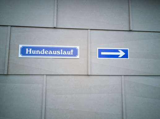 Einem Ort wurde ein Foto hinzugefügt