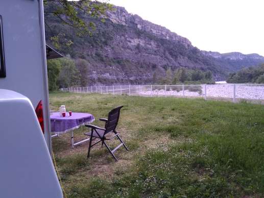 Added a photo to a location