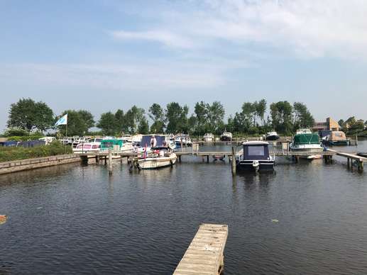 Een foto toegevoegd aan een locatie