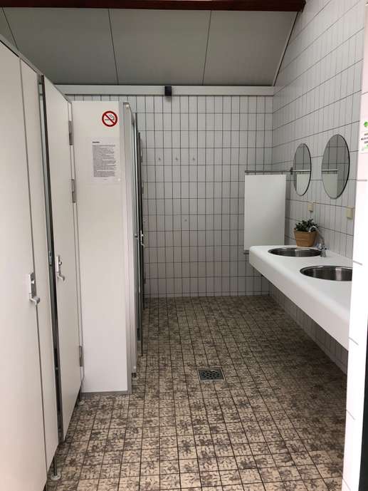 Einem Ort wurde ein Foto hinzugefügt