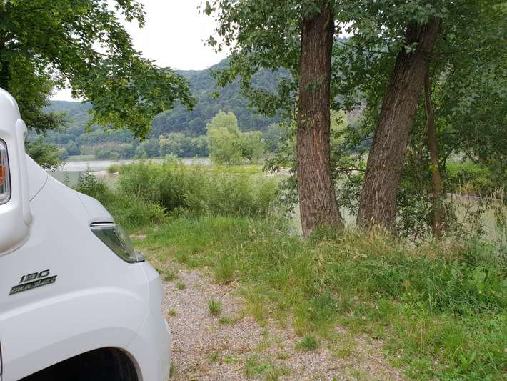 Parking Oberloiben