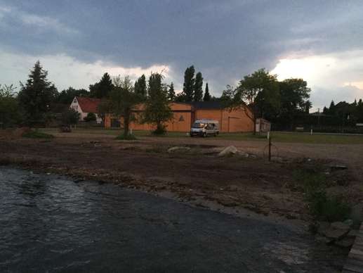 Einem Ort wurde ein Foto hinzugefügt