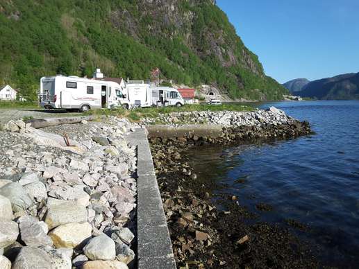 Added a photo to a location