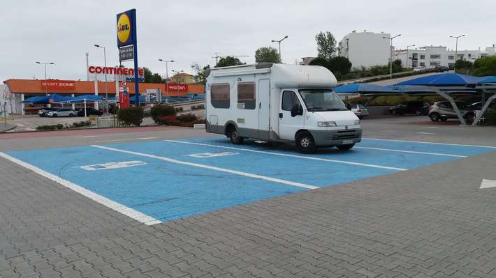 Parking LIDL