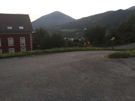 Einem Ort wurde ein Foto hinzugefügt
