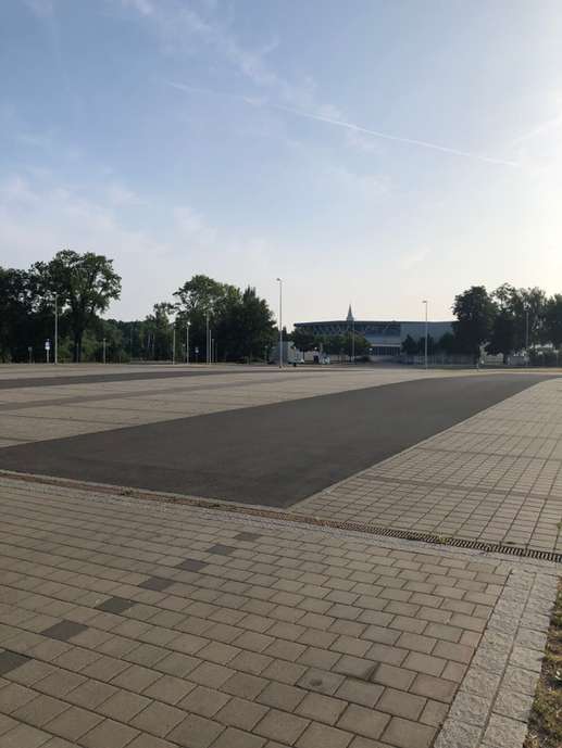 Einem Ort wurde ein Foto hinzugefügt