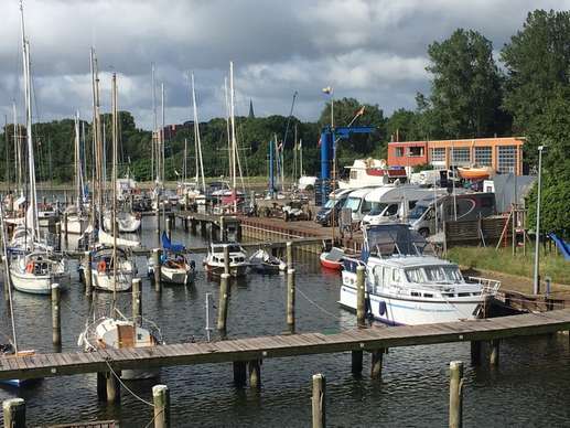 Added a photo to a location
