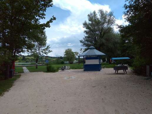 Added a photo to a location