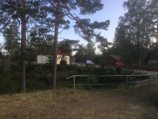 Einem Ort wurde ein Foto hinzugefügt