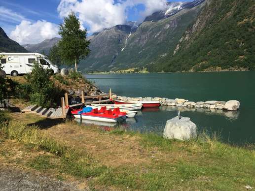 Een foto toegevoegd aan een locatie