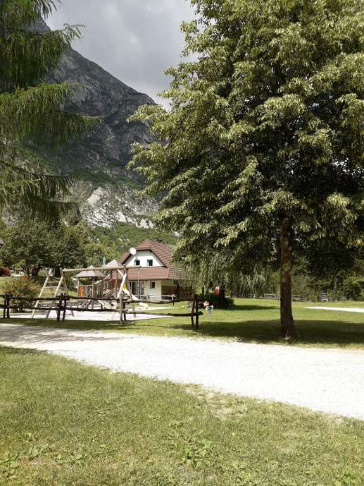 Een foto toegevoegd aan een locatie