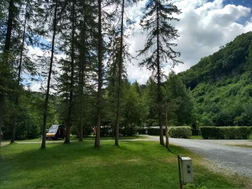 Einem Ort wurde ein Foto hinzugefügt